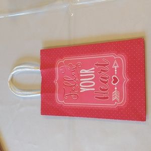 🛒 $1 with bundle Red Follow Your Heart Gift Bag Love Valentine's day engagement